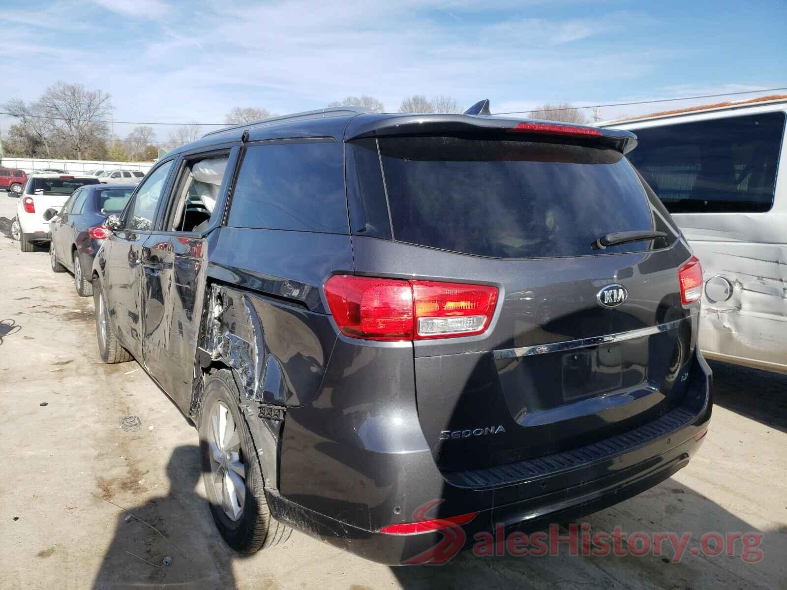 KNDMB5C17H6293532 2017 KIA SEDONA