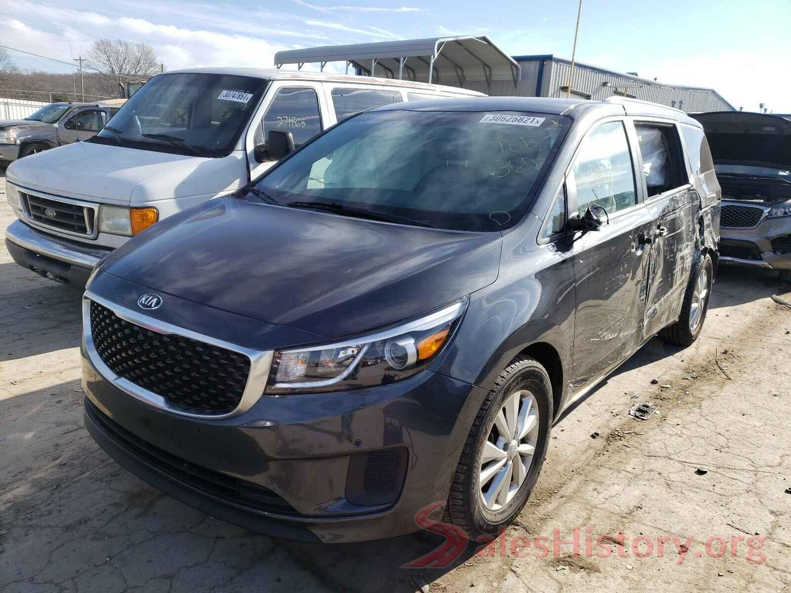 KNDMB5C17H6293532 2017 KIA SEDONA