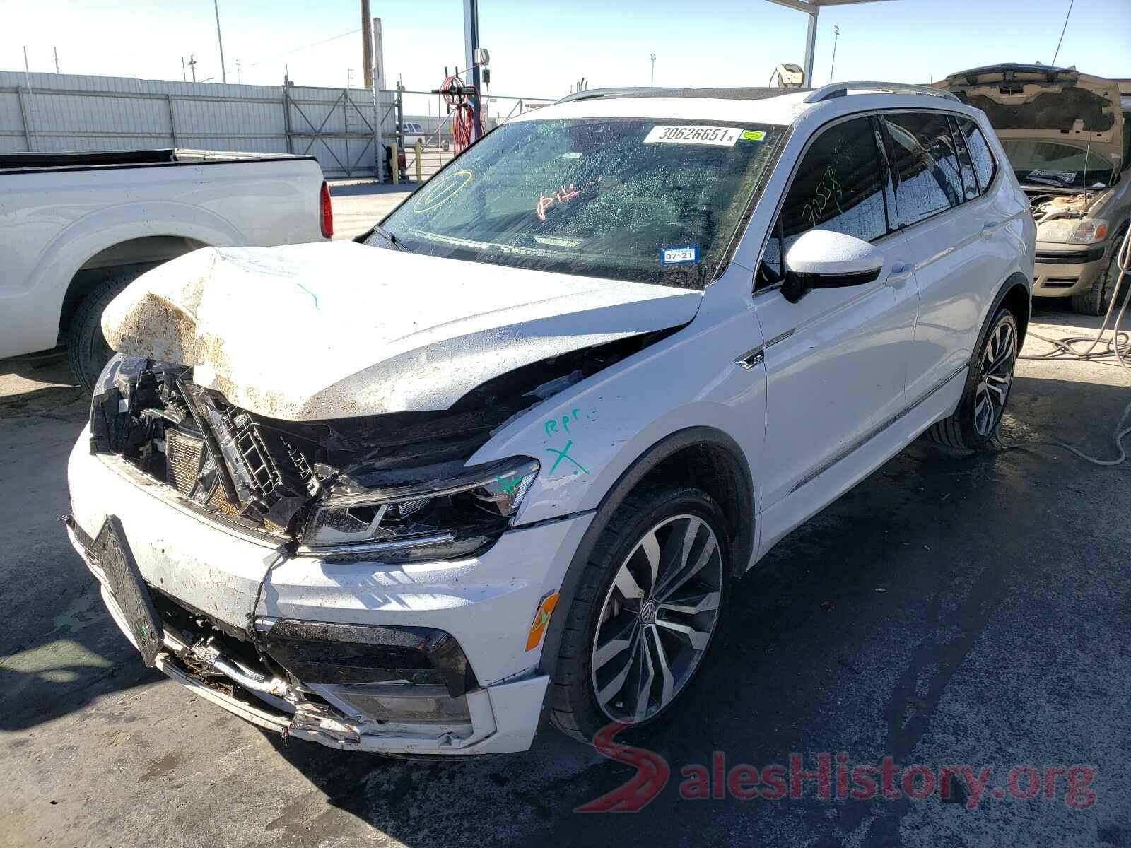 3VV5B7AX2JM158991 2018 VOLKSWAGEN TIGUAN