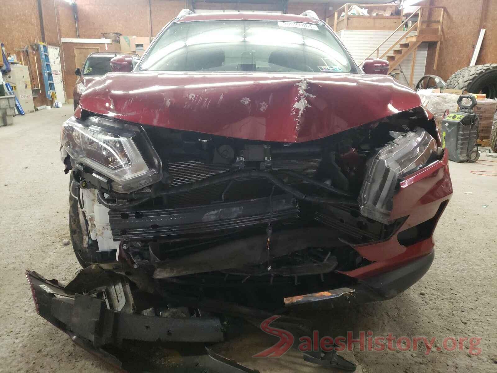 5N1AT2MV1JC795097 2018 NISSAN ROGUE