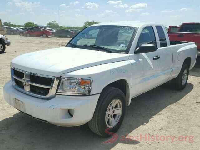 3N1AB7AP1HY228032 2011 DODGE DAKOTA