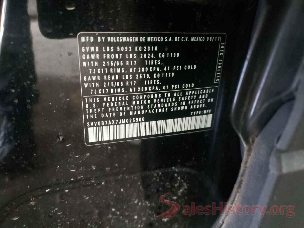 3VV0B7AX7JM025900 2018 VOLKSWAGEN TIGUAN