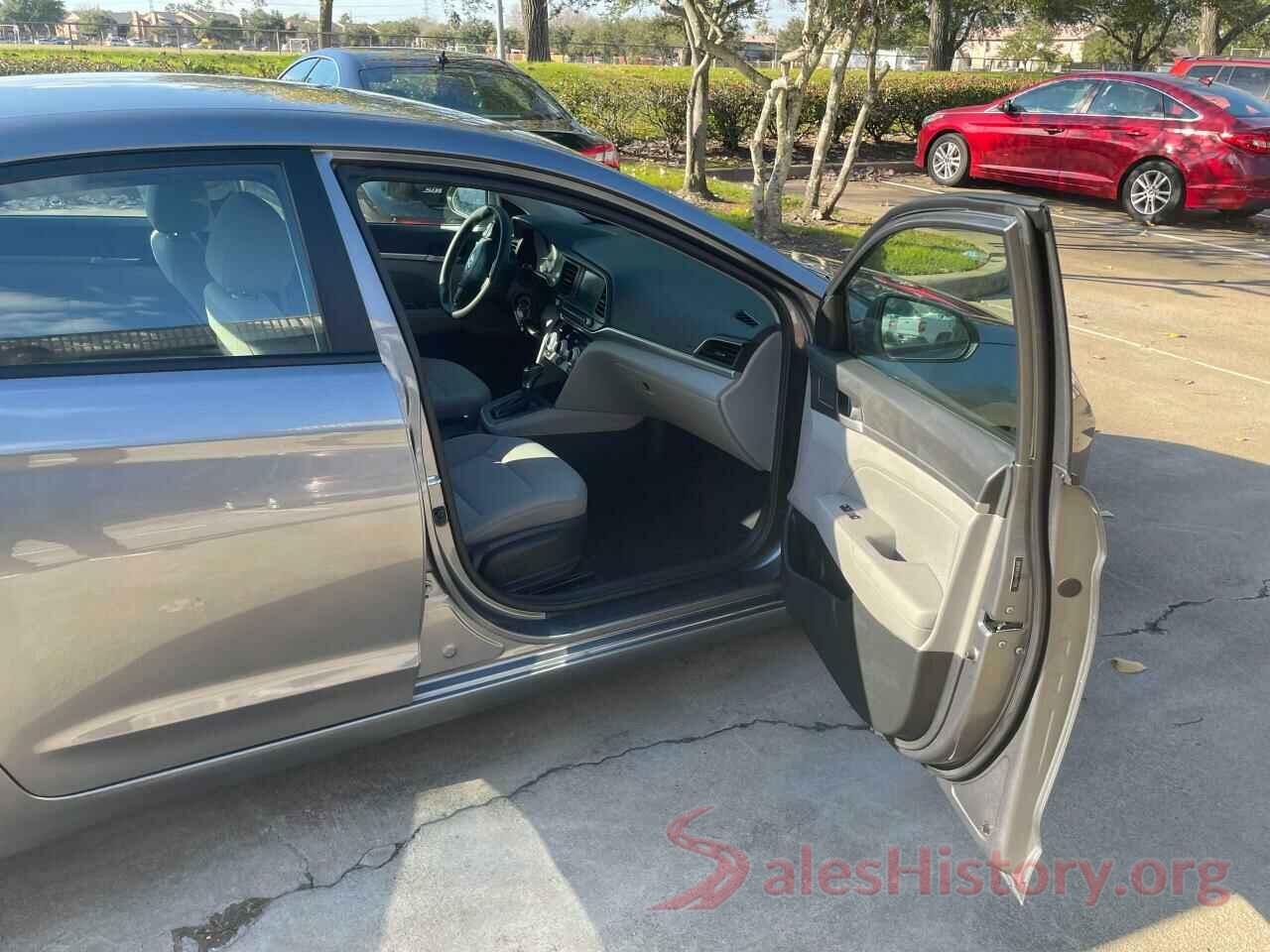 5NPD84LF8KH437199 2019 HYUNDAI ELANTRA