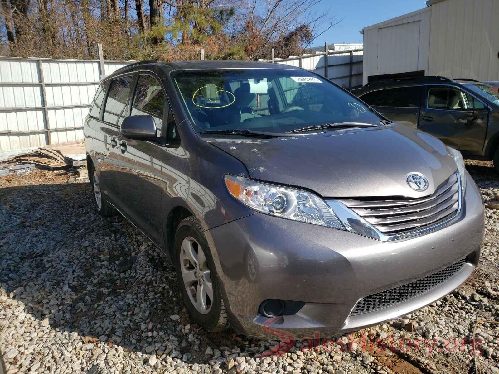 5TDKZ3DC7HS814952 2017 TOYOTA SIENNA