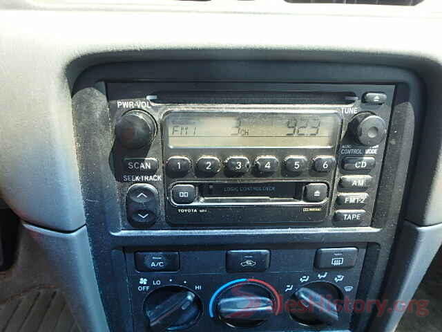 3VV3B7AXXMM020790 2000 TOYOTA CAMRY