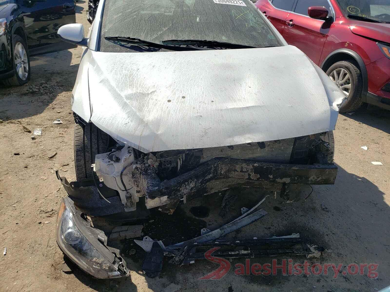 5NPD84LF8JH395891 2018 HYUNDAI ELANTRA