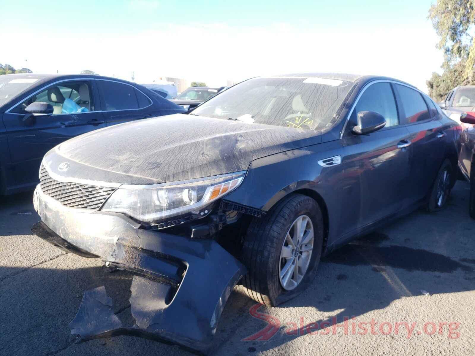 KNAGT4L37G5070513 2016 KIA OPTIMA