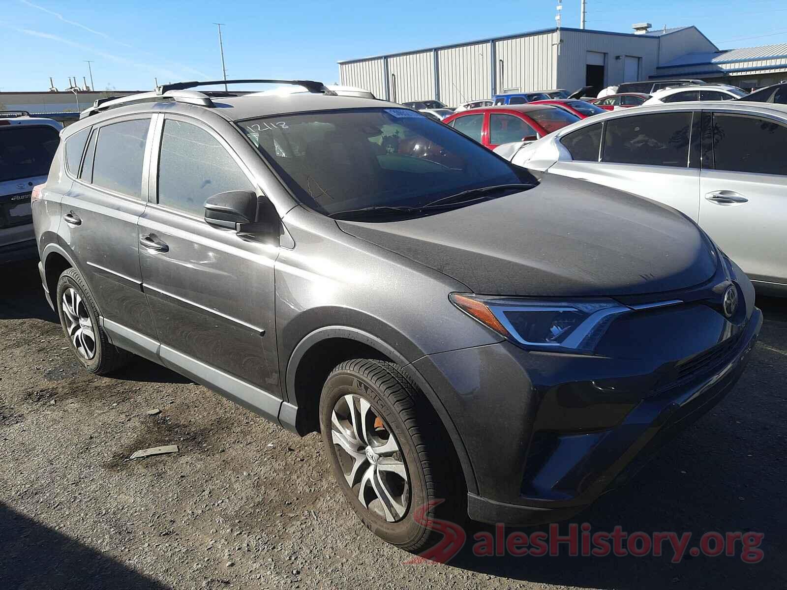 2T3ZFREV5JW424155 2018 TOYOTA RAV4