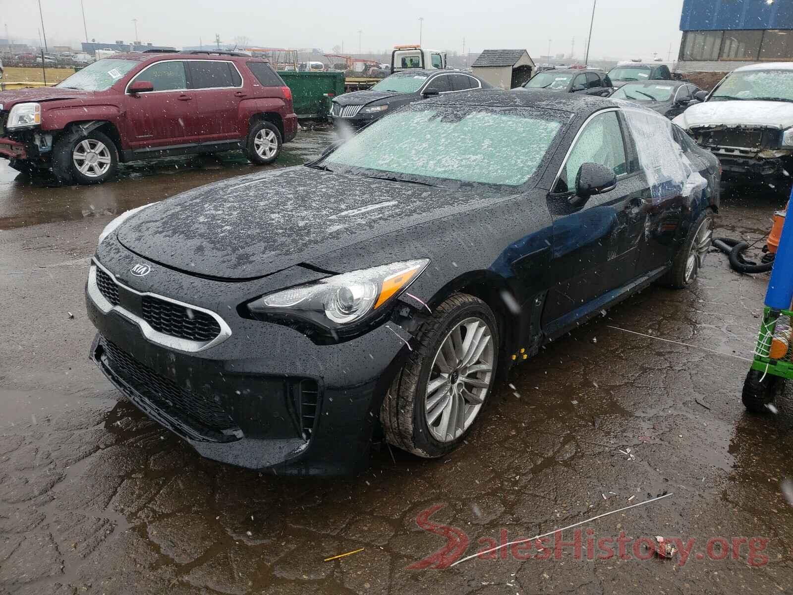 KNAE15LA0J6020183 2018 KIA STINGER