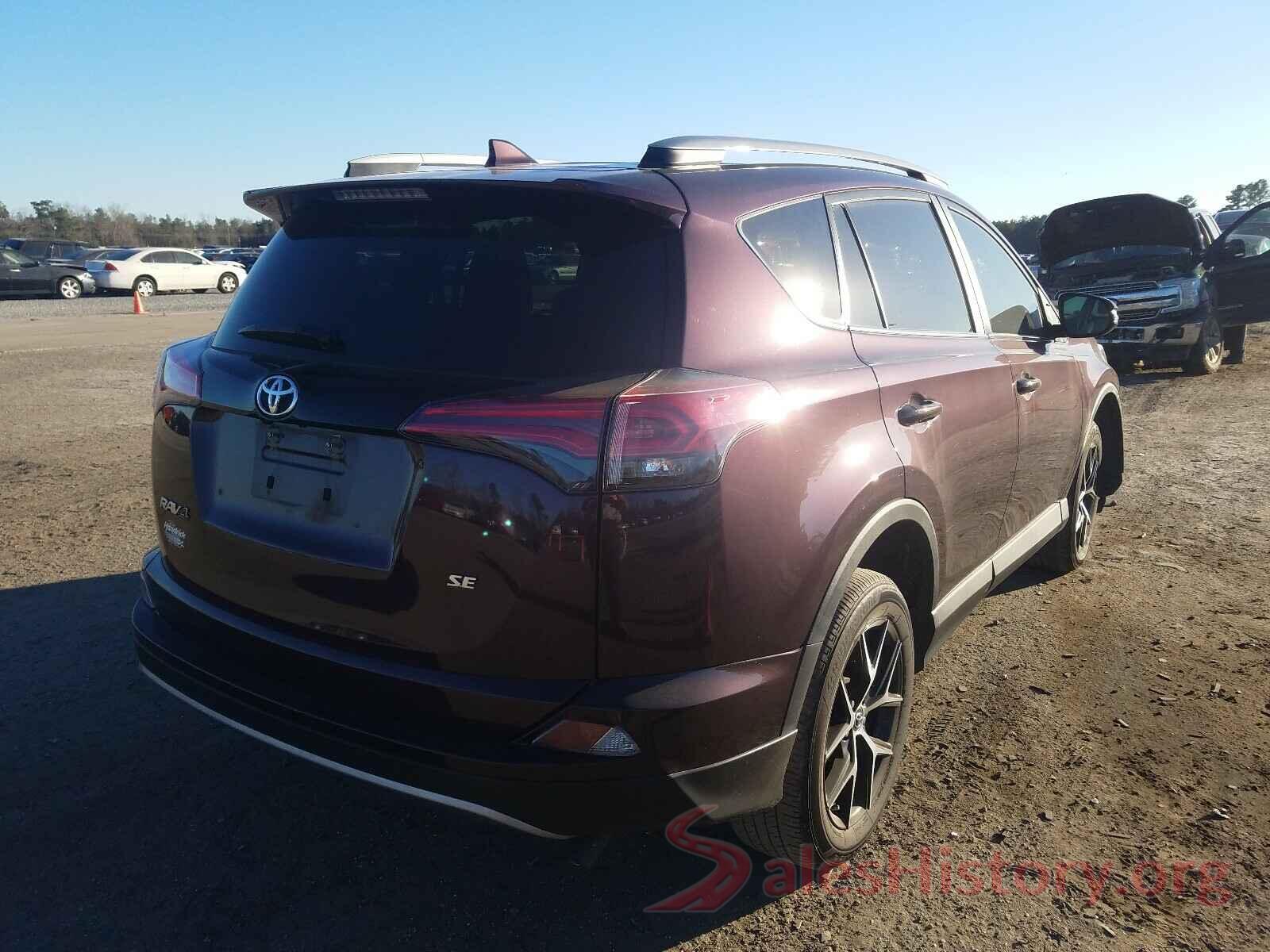 2T3NFREV1JW434812 2018 TOYOTA RAV4