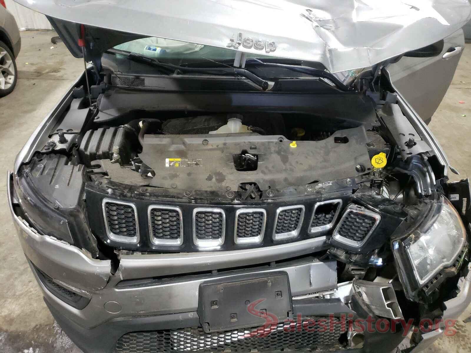 3C4NJDAB3JT367098 2018 JEEP COMPASS