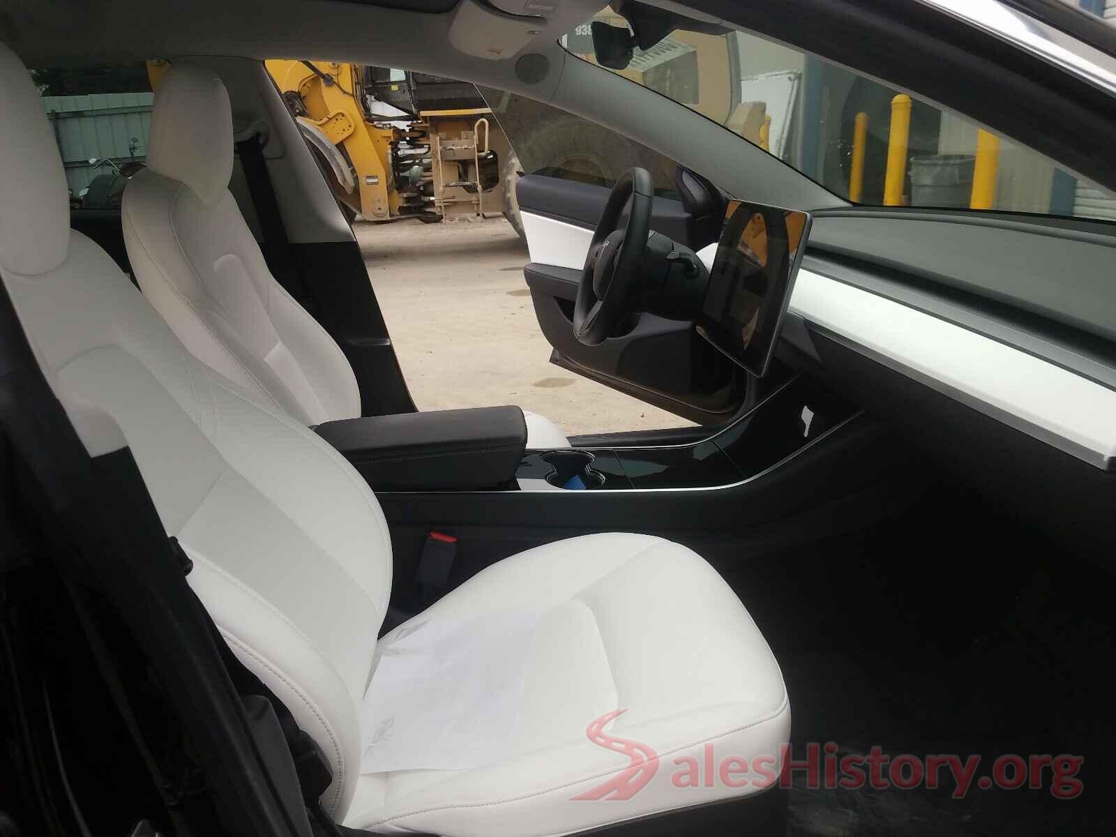 5YJ3E1EB1KF413693 2019 TESLA MODEL 3