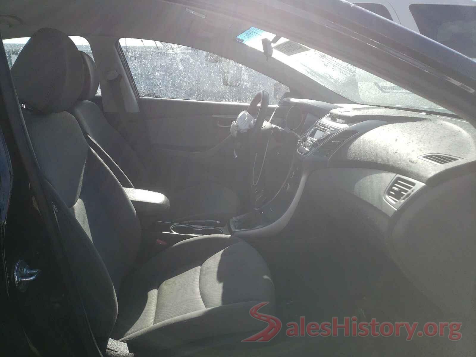 5NPDH4AE8GH697846 2016 HYUNDAI ELANTRA