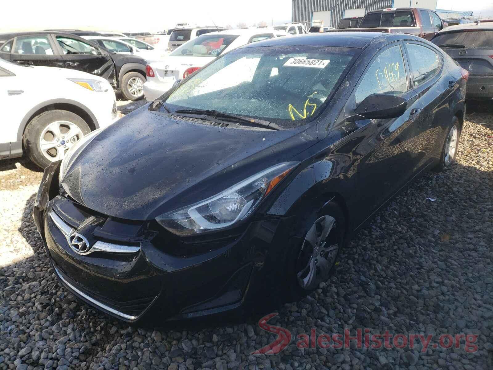 5NPDH4AE8GH697846 2016 HYUNDAI ELANTRA