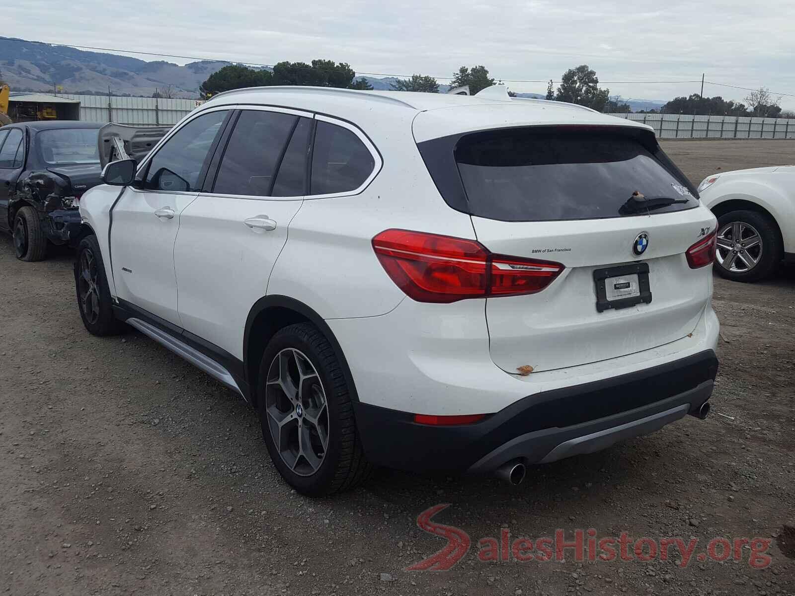 WBXHT3C34J5F88951 2018 BMW X1