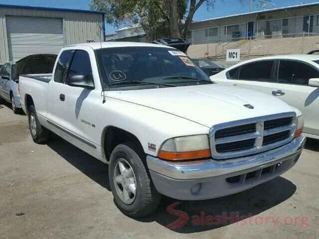 2T3RFREV0JW749683 1999 DODGE DAKOTA