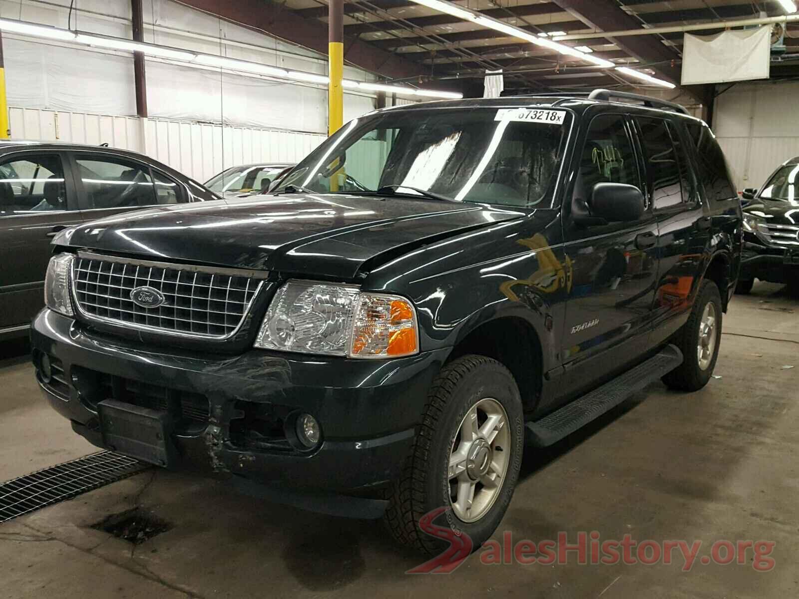 SADCJ2BV4HA066768 2004 FORD EXPLORER