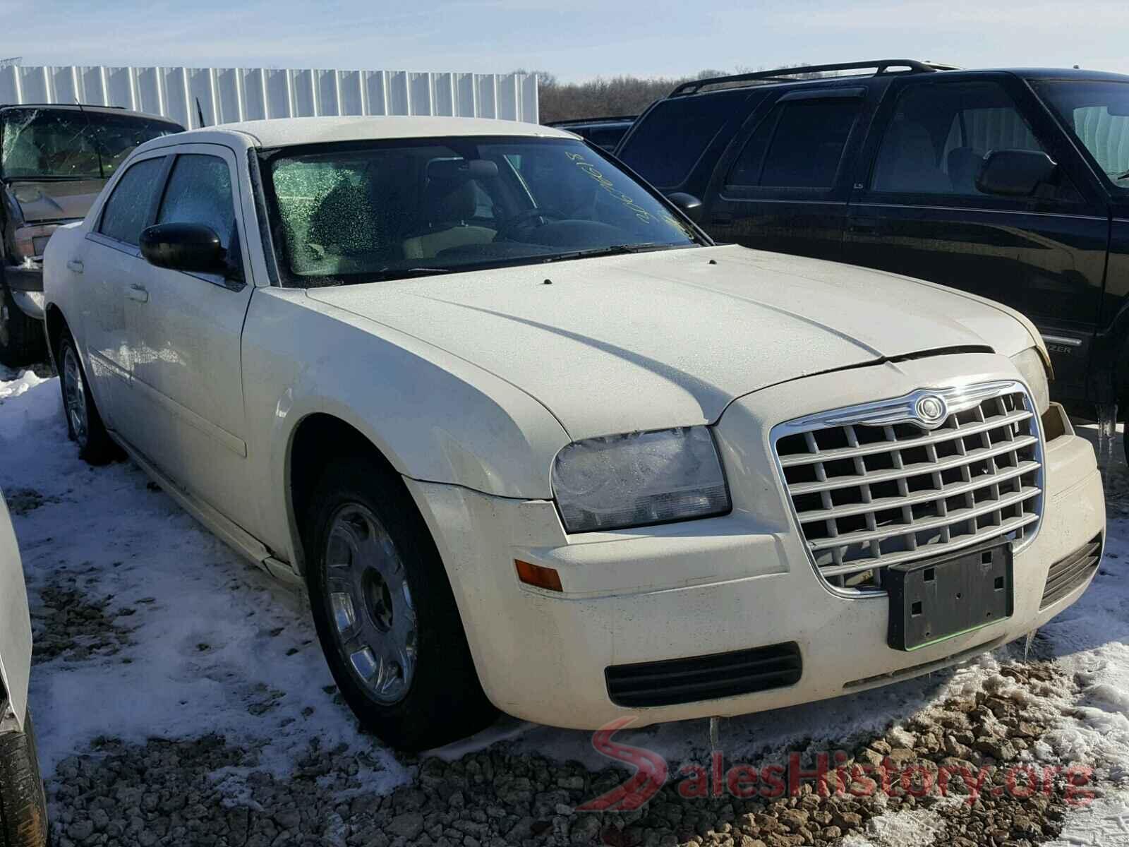 3N1AB7AP5GL650090 2005 CHRYSLER 300