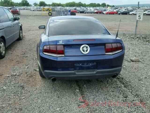 KM8J23A48KU912528 2012 FORD MUSTANG