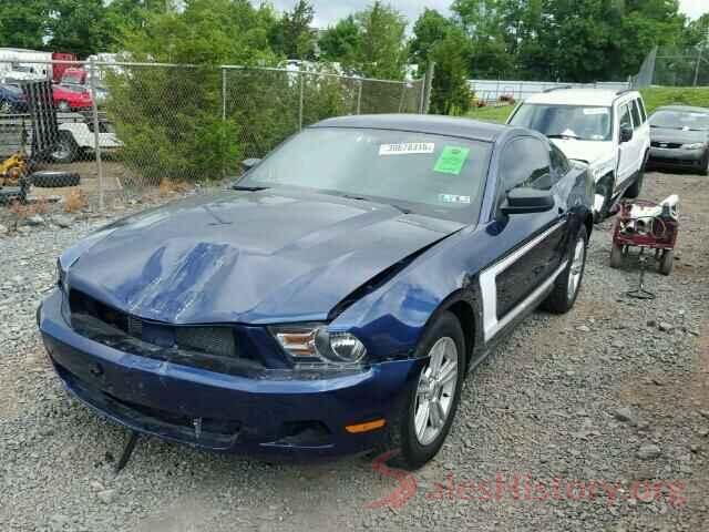 KM8J23A48KU912528 2012 FORD MUSTANG