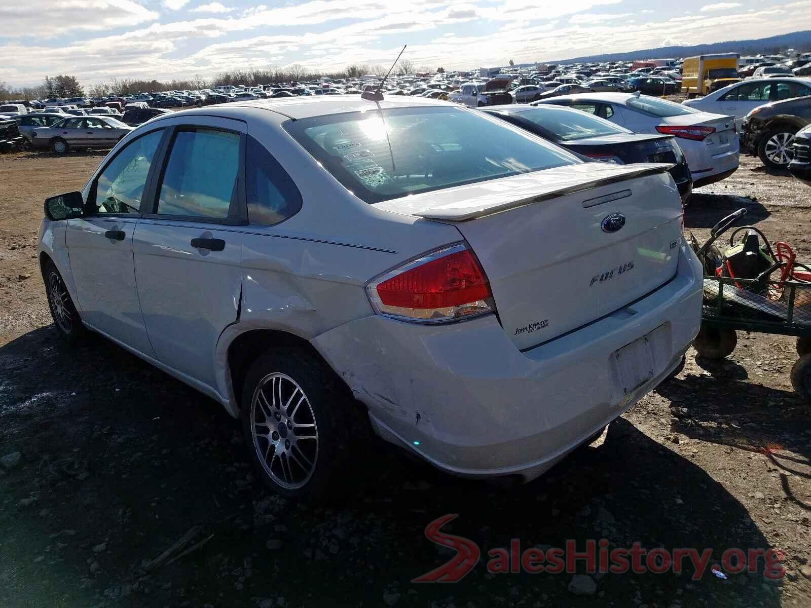 1FADP3K24JL252174 2011 FORD FOCUS