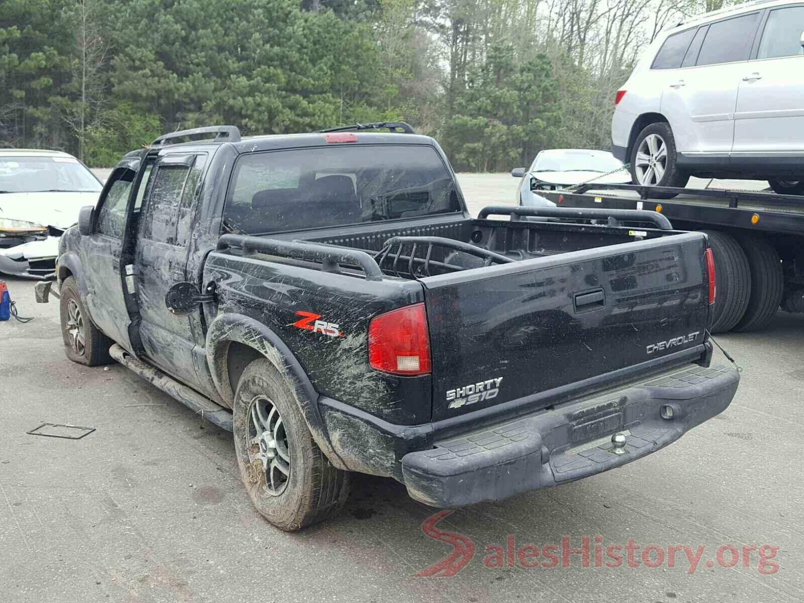 2HKRW6H35JH229267 2003 CHEVROLET S10