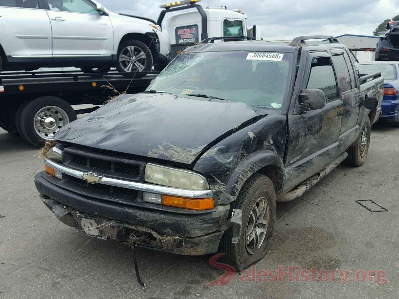 2HKRW6H35JH229267 2003 CHEVROLET S10