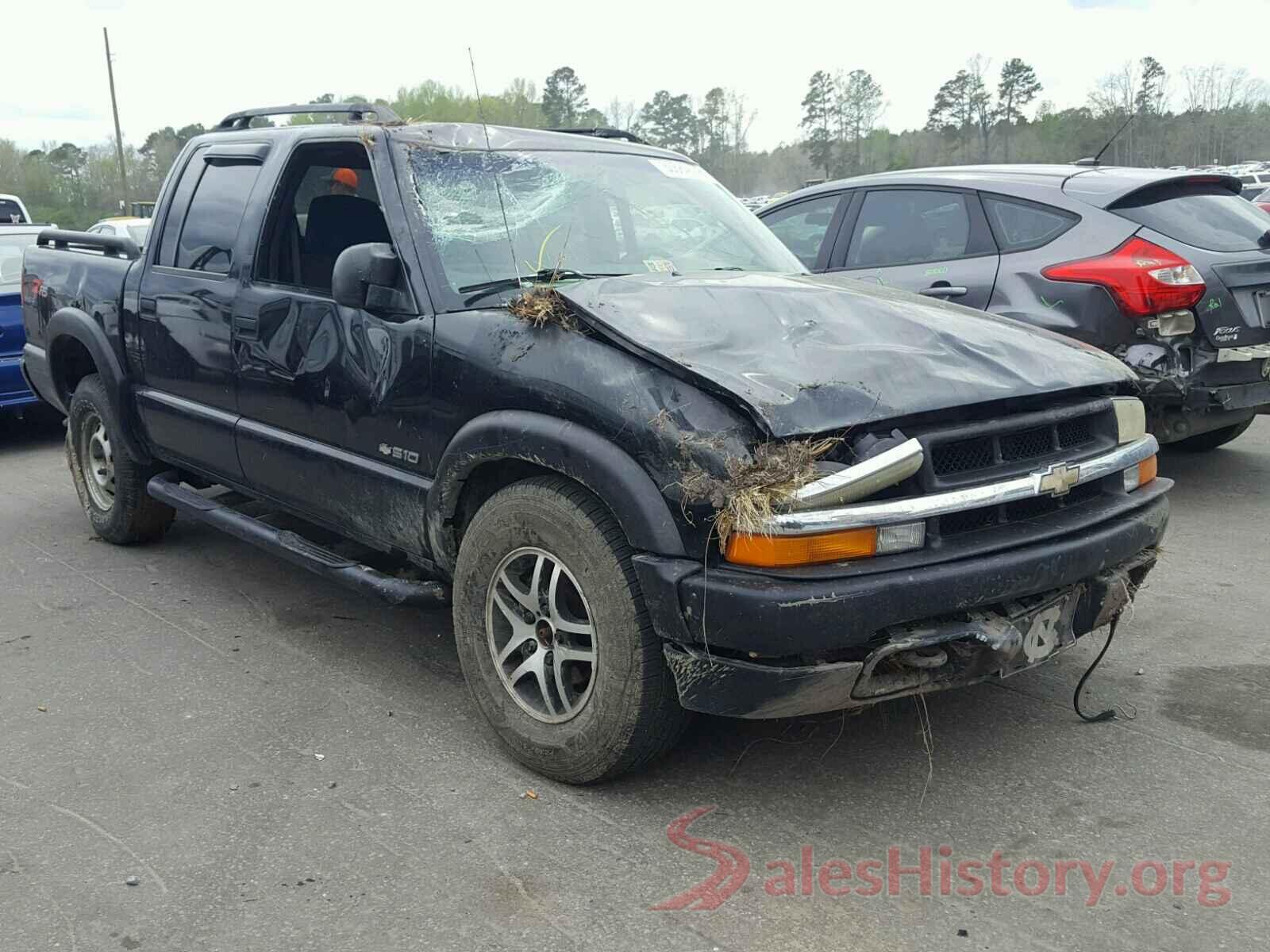 2HKRW6H35JH229267 2003 CHEVROLET S10