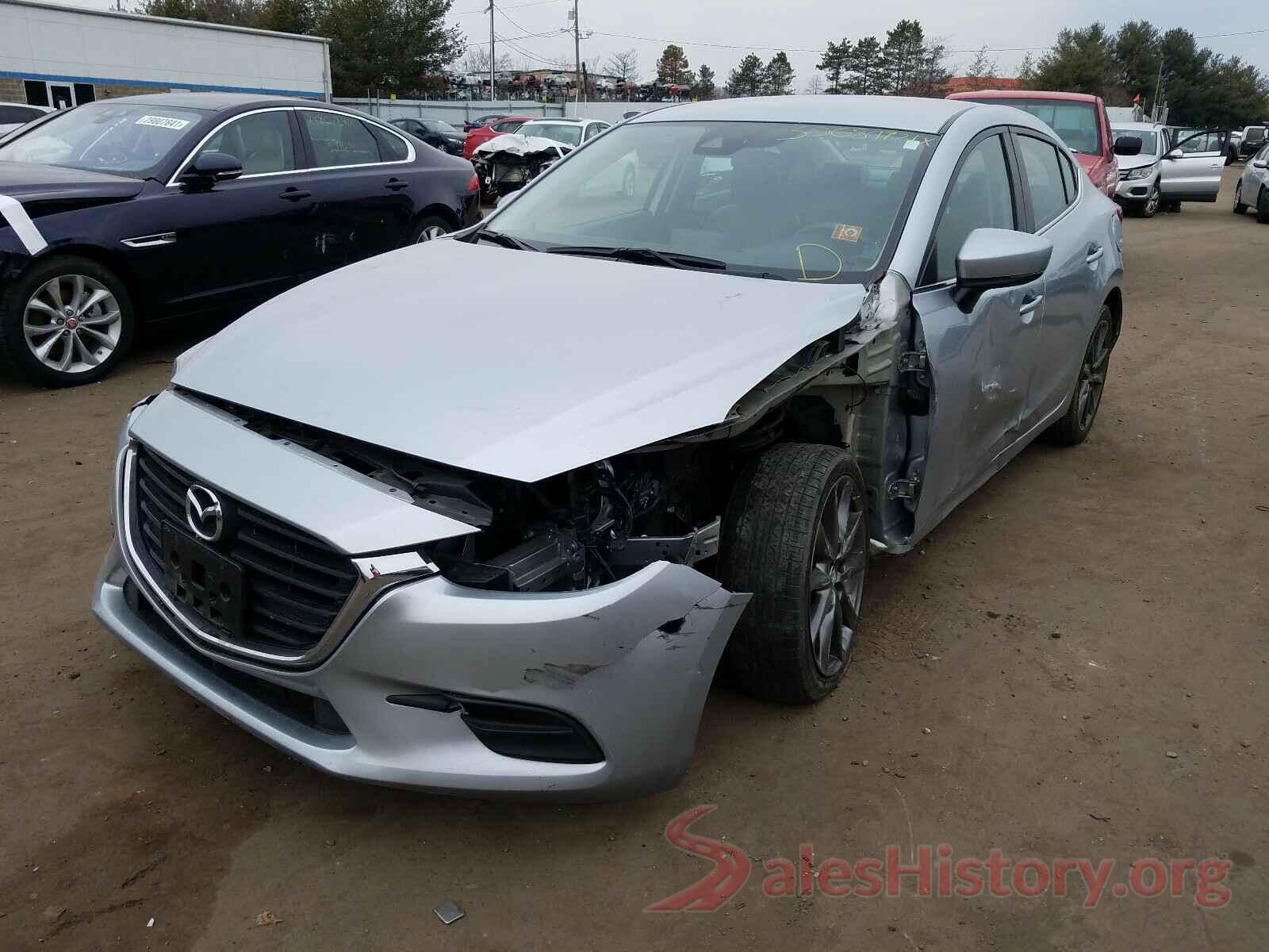 3MZBN1V37JM210643 2018 MAZDA 3