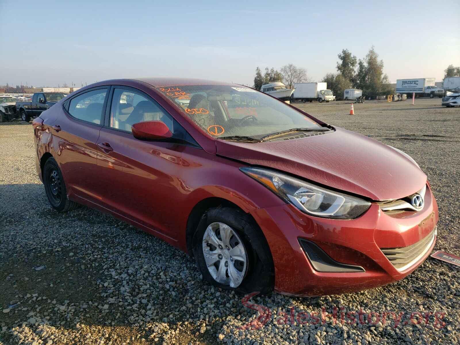 5NPDH4AE8GH716010 2016 HYUNDAI ELANTRA