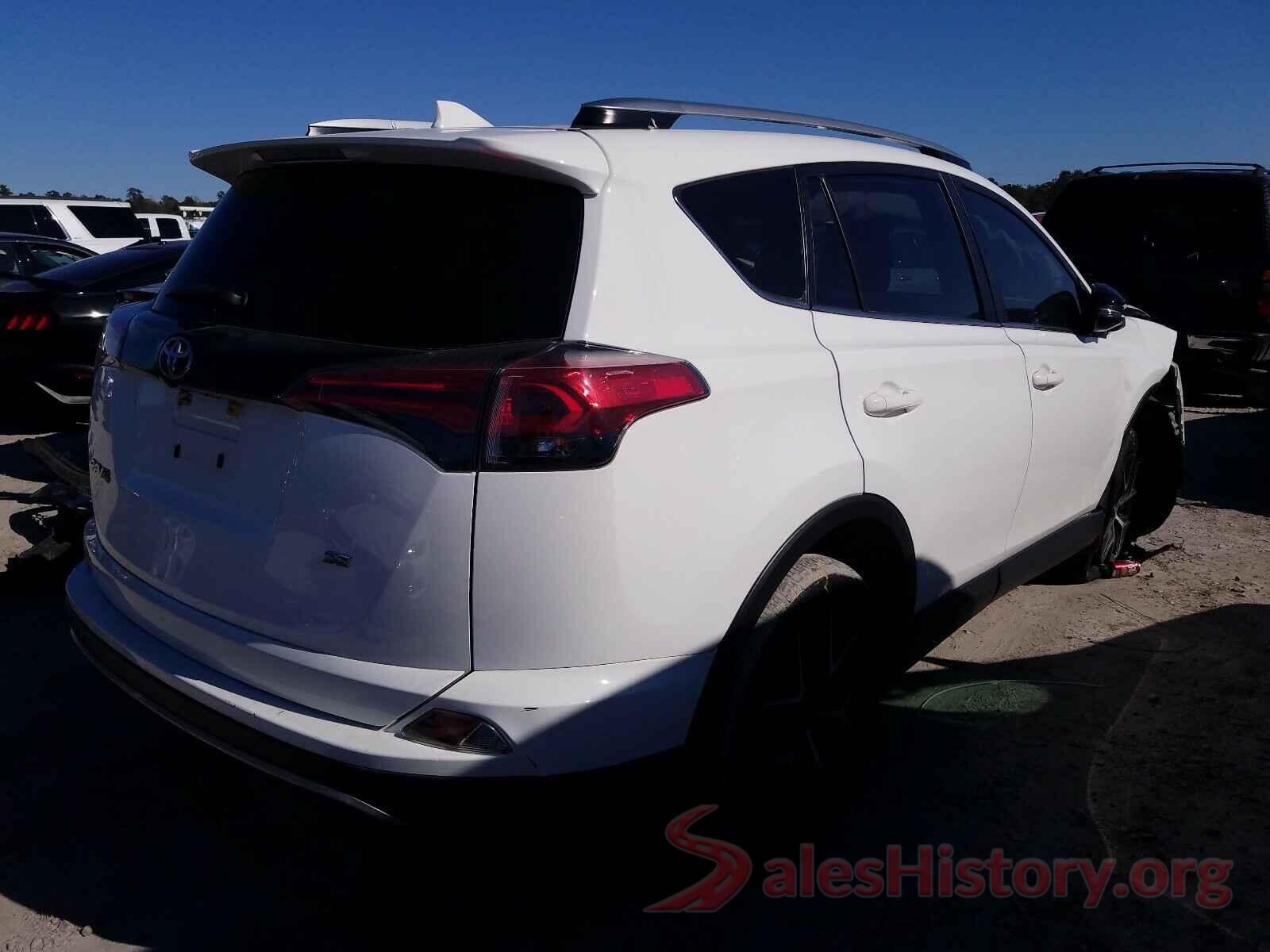 JTMNFREV2HJ138769 2017 TOYOTA RAV4