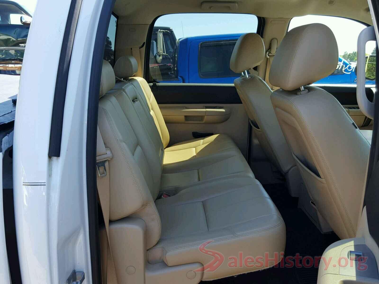 3N1CP5BV4LL533316 2011 CHEVROLET SILVERADO