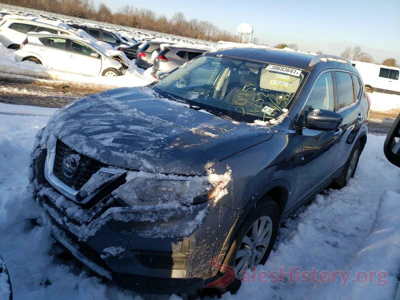 JN8AT2MV9JW329165 2018 NISSAN ROGUE