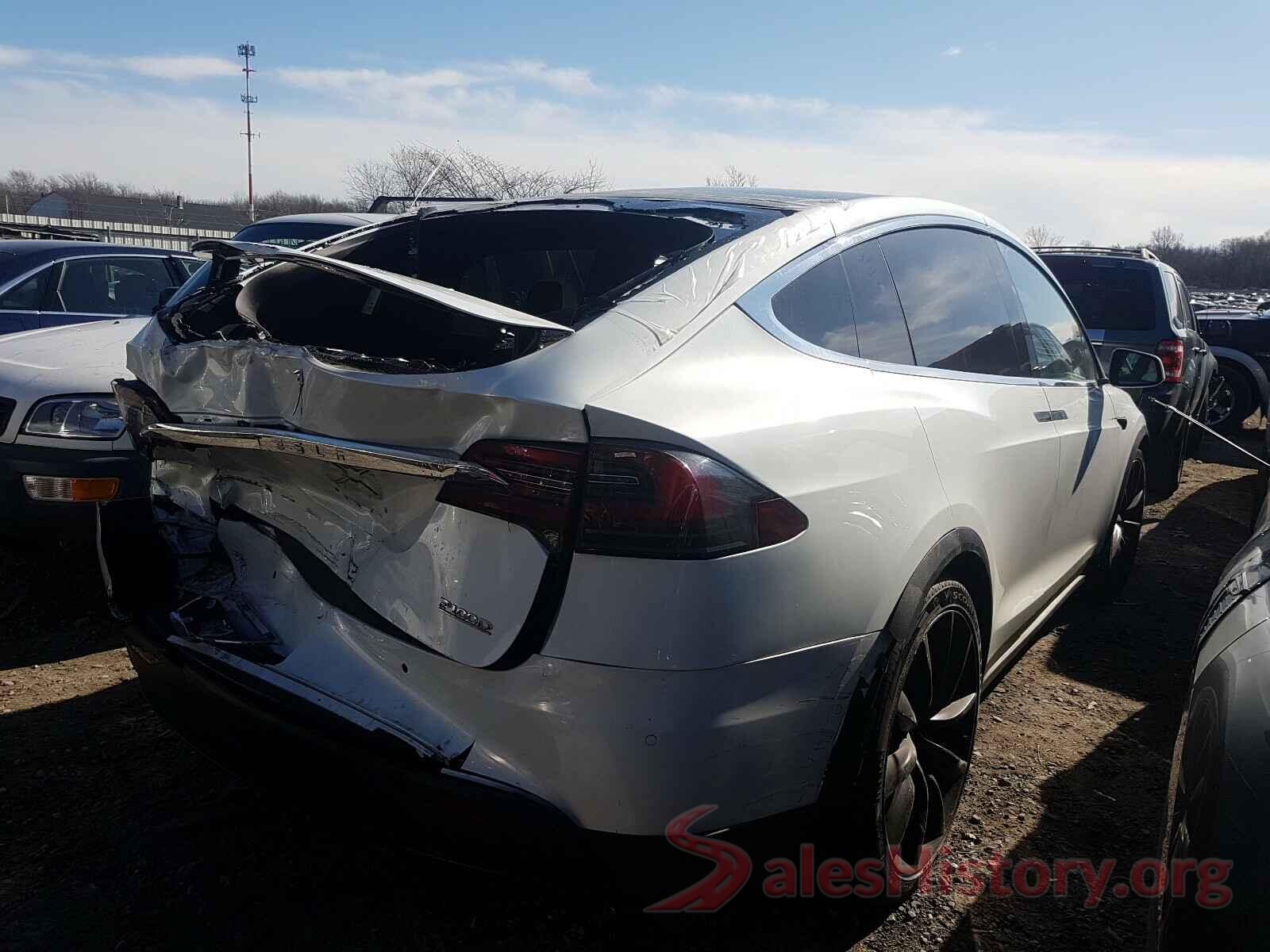 5YJXCAE43JF103830 2018 TESLA MODEL X