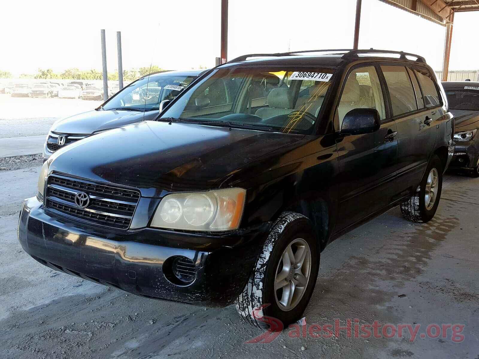 3VV2B7AX1LM119900 2003 TOYOTA HIGHLANDER