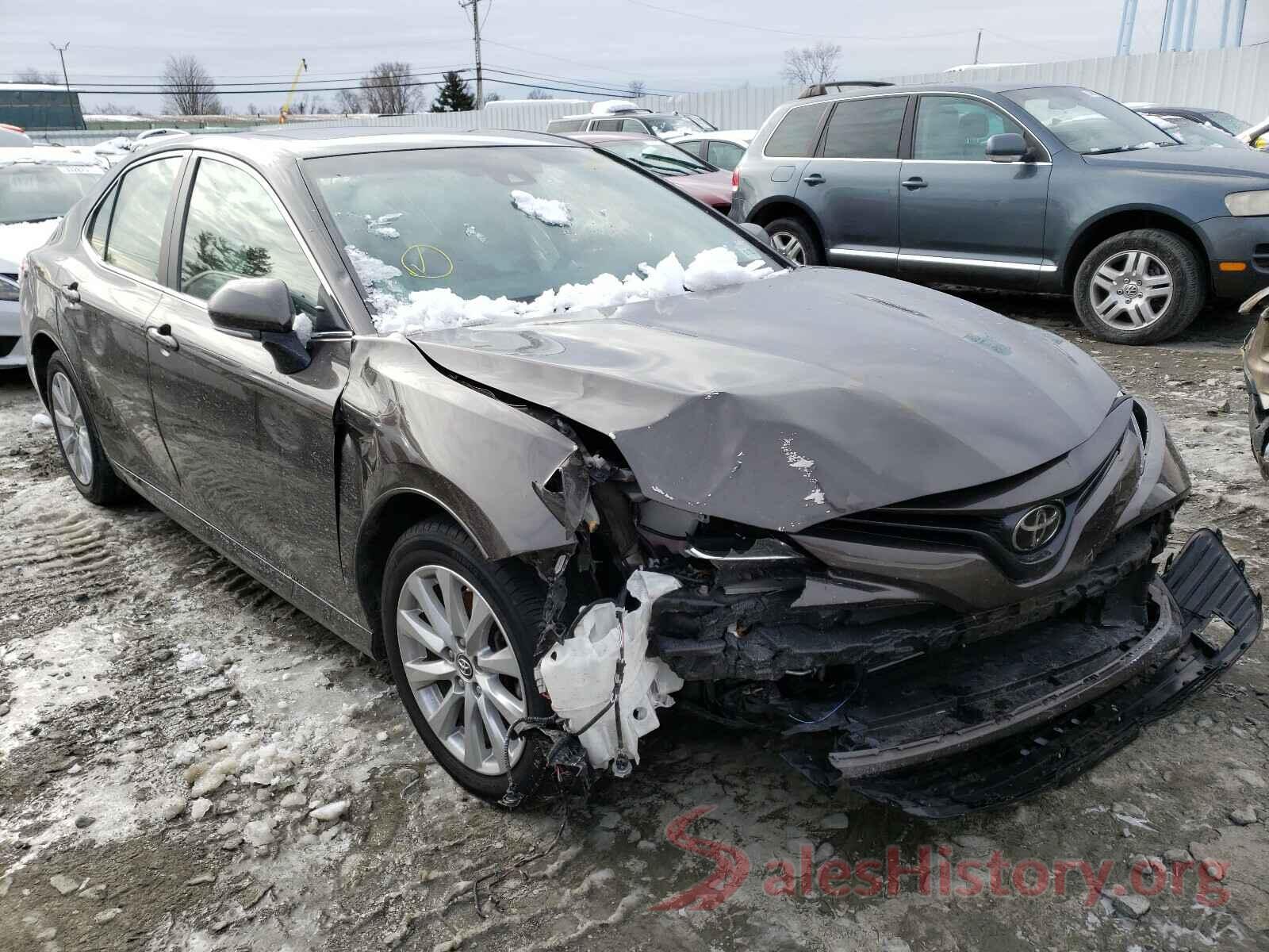 JTNB11HK1J3000912 2018 TOYOTA CAMRY