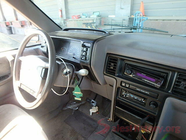 5XYPG4A37GG044821 1991 DODGE CARAVAN