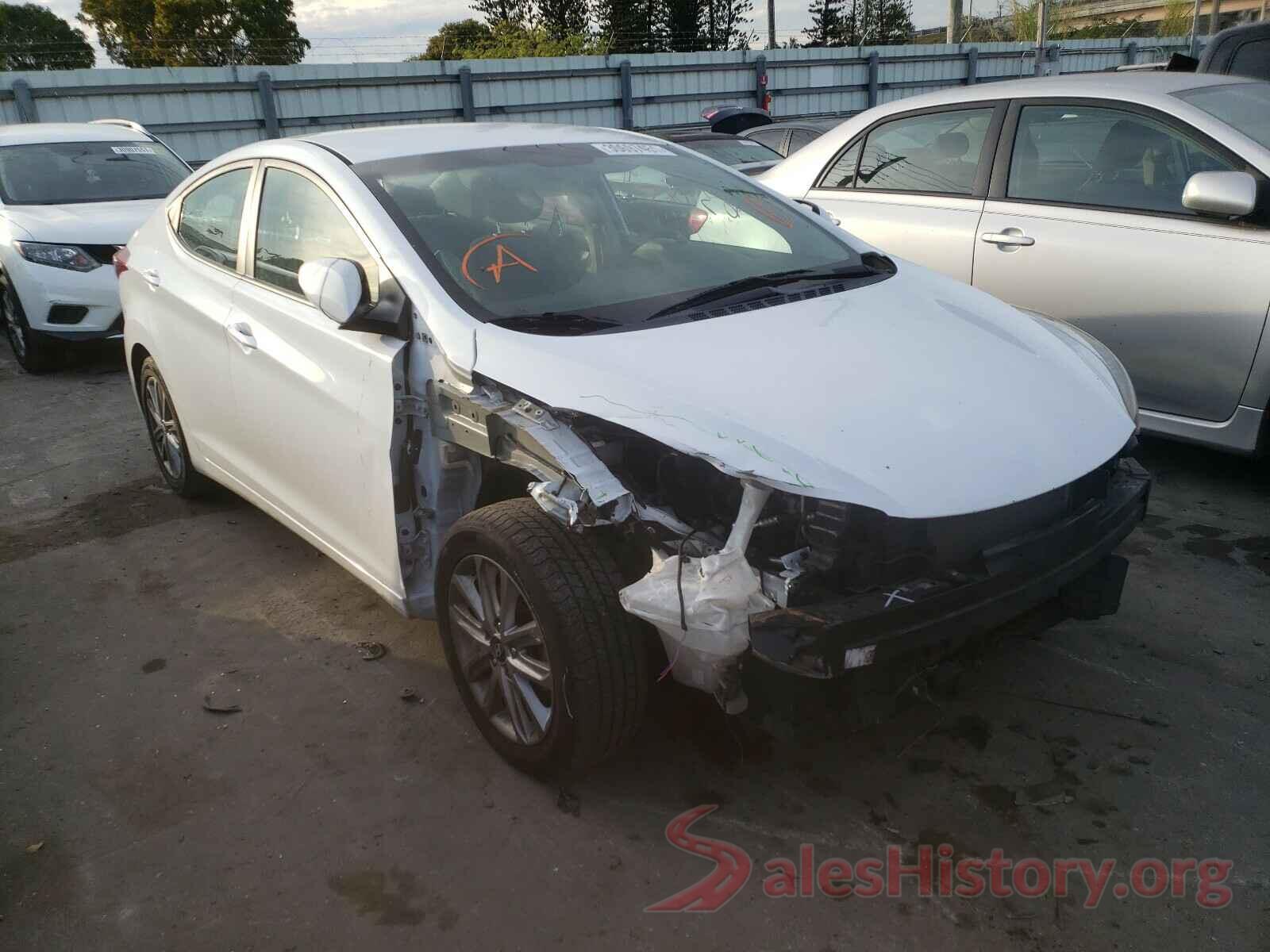 5NPDH4AE4GH769884 2016 HYUNDAI ELANTRA