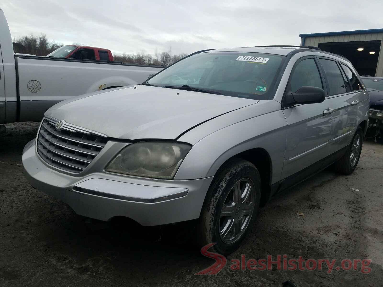 5NPD84LF2HH061608 2005 CHRYSLER PACIFICA