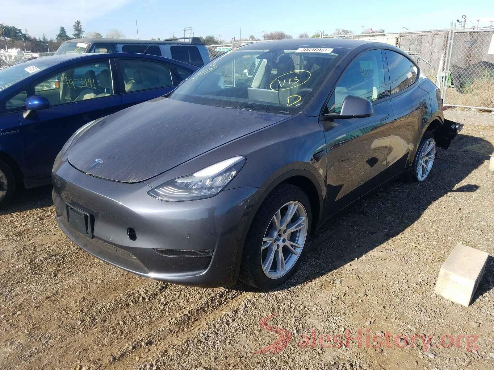 5YJYGDEE7MF063372 2021 TESLA MODEL Y