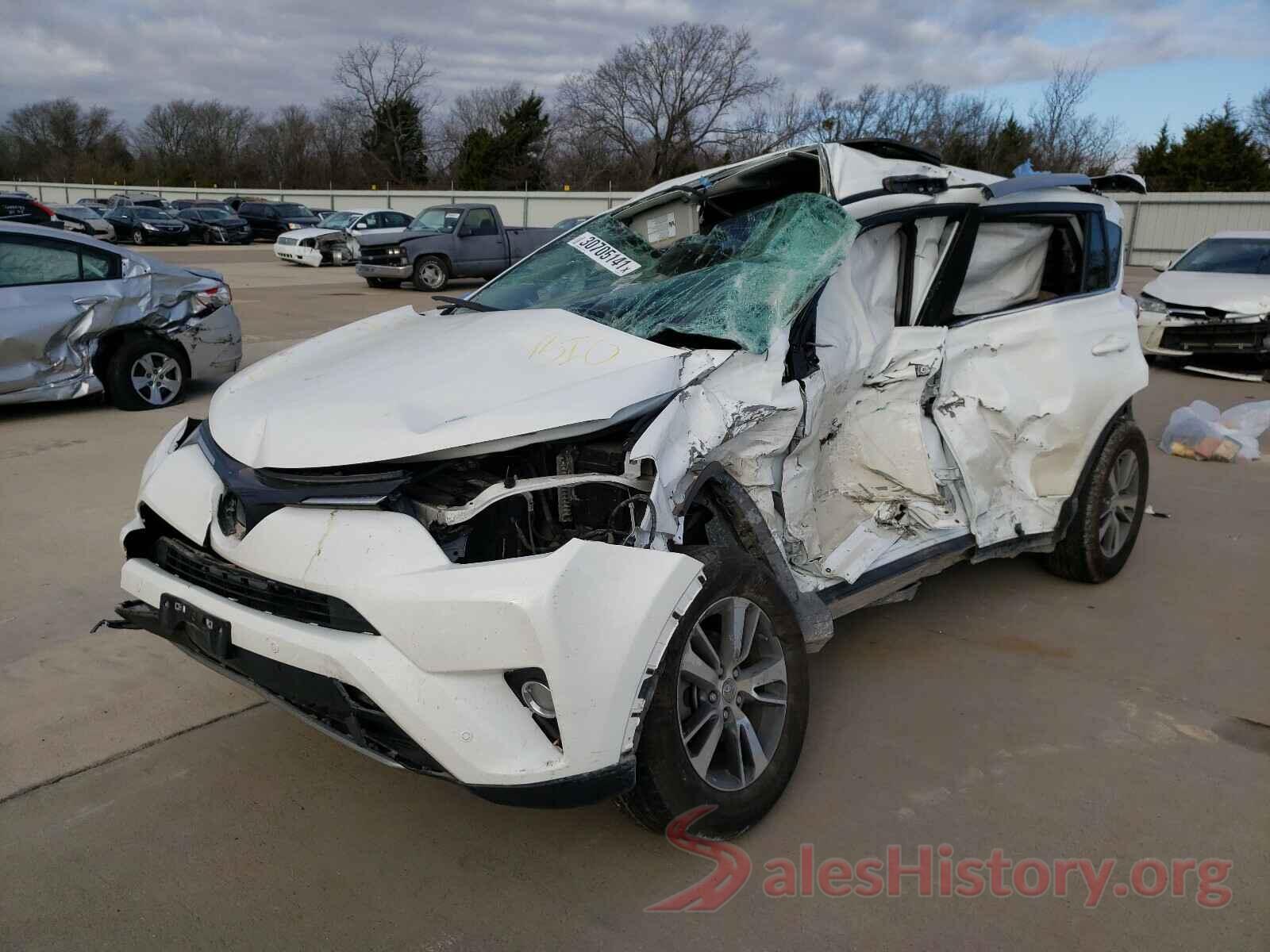 2T3WFREV7JW515186 2018 TOYOTA RAV4