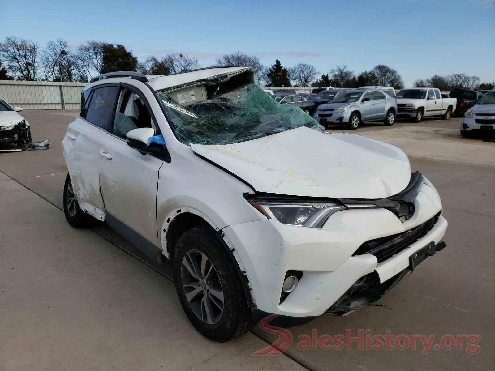 2T3WFREV7JW515186 2018 TOYOTA RAV4