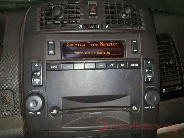 4T1B11HK0KU241310 2004 CADILLAC SRX