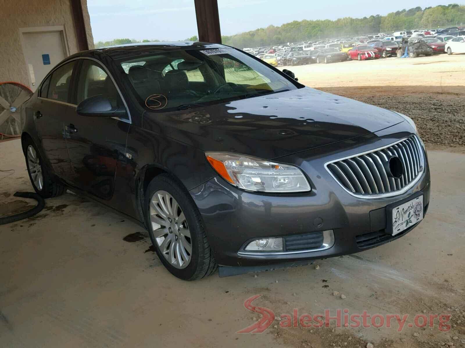 1G1ZD5STXKF211652 2011 BUICK REGAL