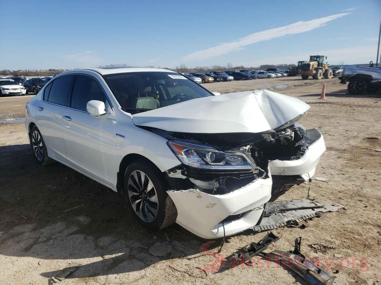 JHMCR6F57HC008596 2017 HONDA ACCORD