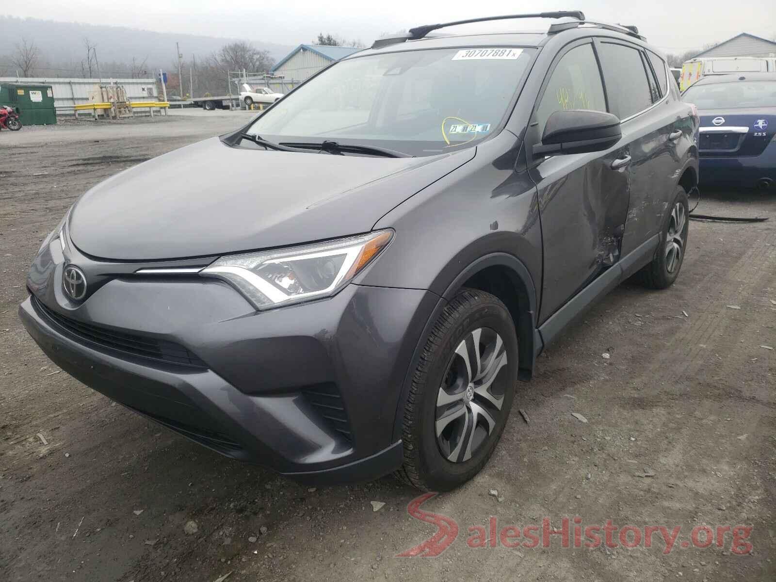 JTMBFREV1HJ124977 2017 TOYOTA RAV4