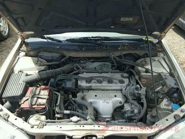 WZ1DB0C04MW037256 2001 HONDA ACCORD