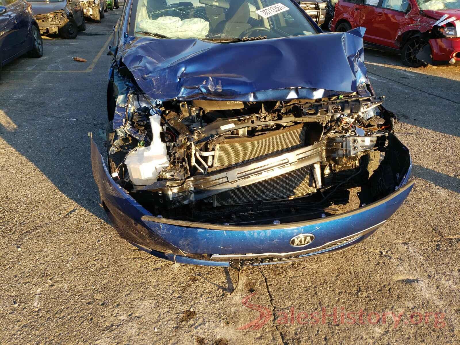 3KPFL4A70JE256345 2018 KIA FORTE