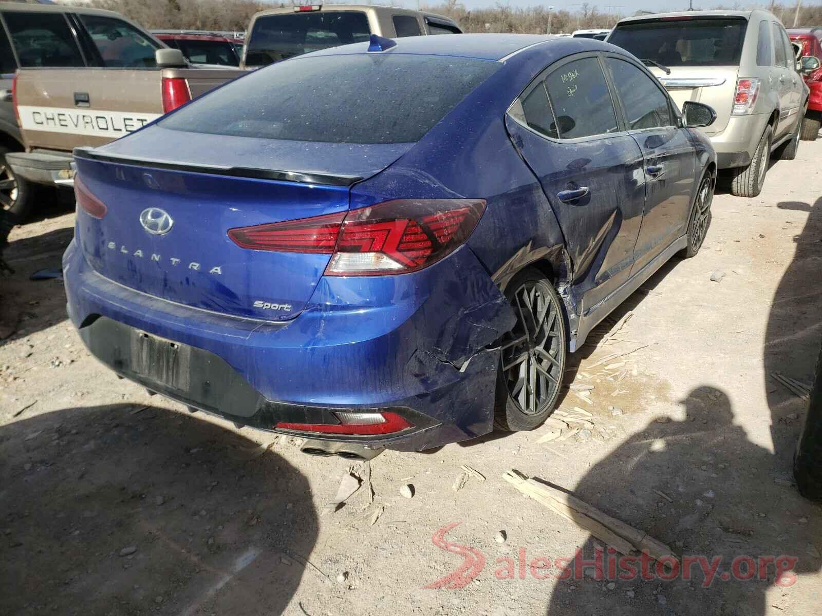 KMHD04LB3LU946138 2020 HYUNDAI ELANTRA