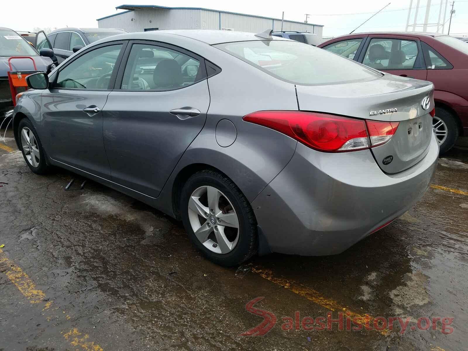 JN8AT2MV8GW152889 2013 HYUNDAI ELANTRA